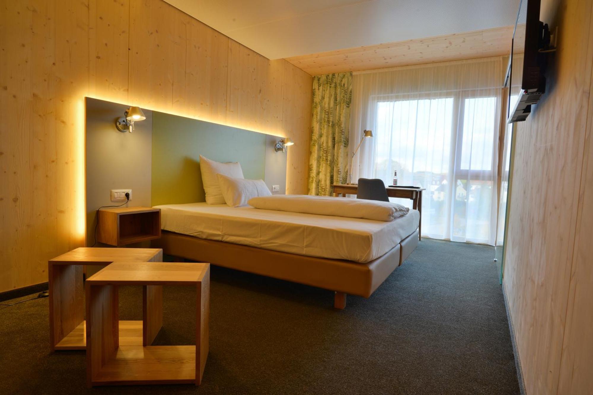 Oekohotel Aus Holz Alea Eco Pfaffenhofen an der Ilm Exterior foto