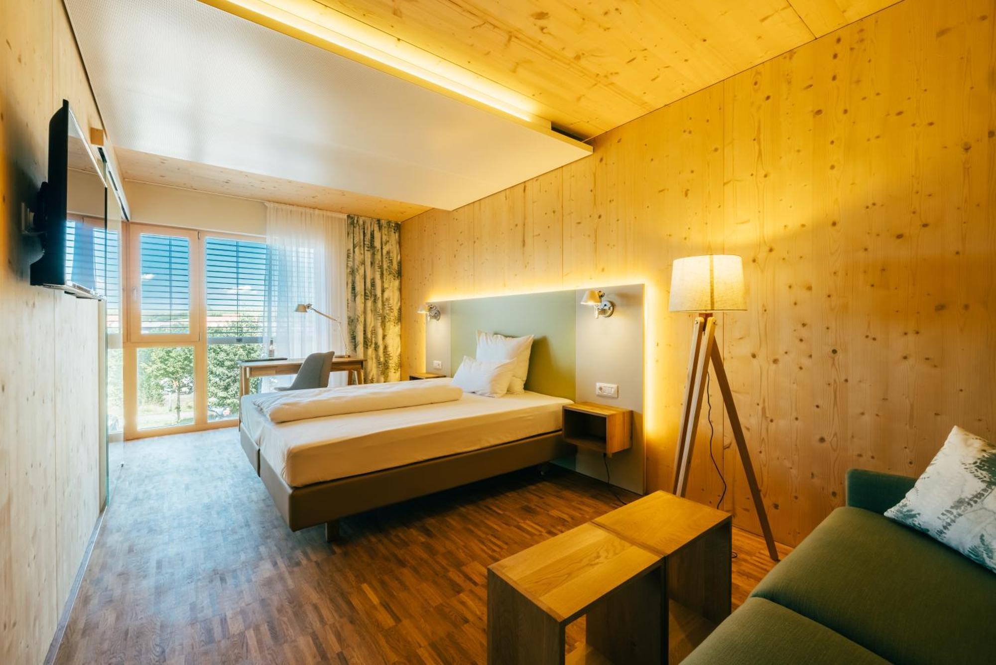 Oekohotel Aus Holz Alea Eco Pfaffenhofen an der Ilm Exterior foto